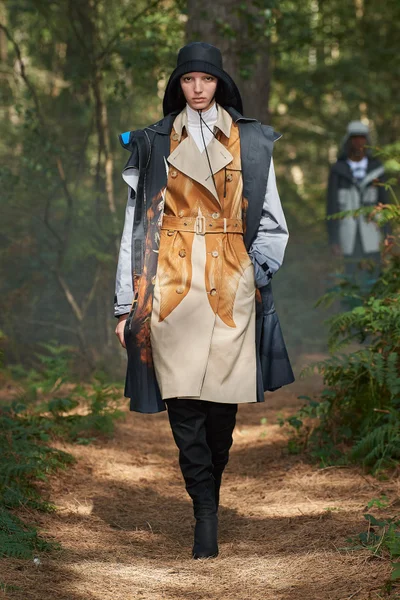 Look 31